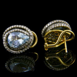 Kép 3/3 - Fülbevaló pár csepp forma akvamarinnal és gyémántokkal