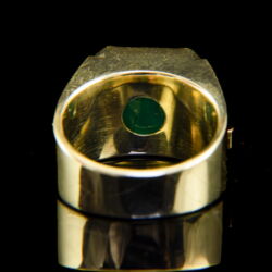 Picture 5/5 -Men's signet ring with emeralds and diamonds