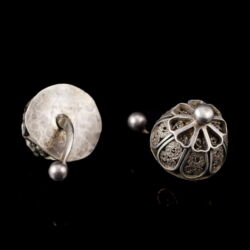 Picture 2/2 -Silver decorative buttons pair with filigree decoration