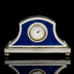 Kép 2/2 - 8 napos ezüst asztali óra kék-fehér zománc díszítéssel
