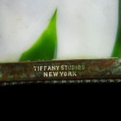 Kép 4/4 - Tiffany Studios New York ékszertartó doboz