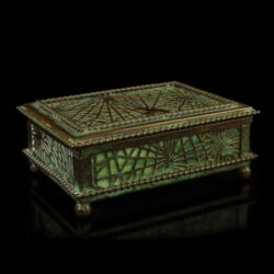 Kép 1/4 - Tiffany Studios New York ékszertartó doboz