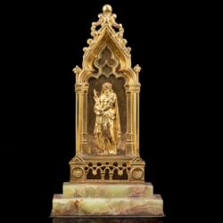 Picture 1/4 -Ecce Homo small sculpture on a green onyx pedestal
