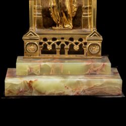 Picture 4/4 -Ecce Homo small sculpture on a green onyx pedestal