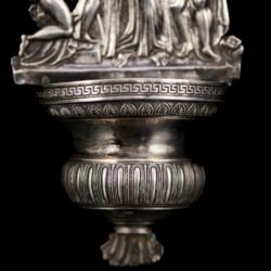 Picture 3/4 -Olasz antik ezüst szenteltvíztartó Szűzanya, Jézus és Keresztelő Szt. János alakjaival