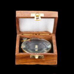 Picture 1/5 -Compass in its wooden box