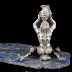 Picture 7/7 -Ezüst Triton figura labradorit talpon- íróasztali dísz