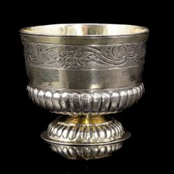 Picture 2/5 -Augsburgi antik ezüst talpas pohár 