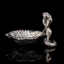 Picture 2/4 -Mini ezüst kagyló tálka hableány figurával