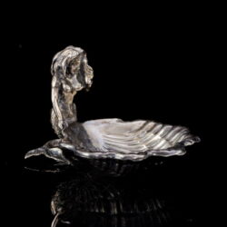 Picture 3/4 -Mini ezüst kagyló tálka hableány figurával