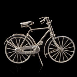 Picture 3/3 -Mini ezüst kerékpár