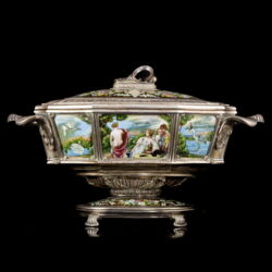 Picture 8/13 -Spanish gilded silver soup bowl