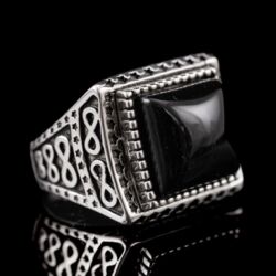 Picture 1/5 -Férfi ezüst pecsétgyűrű kabochon csiszolású ónix kővel
