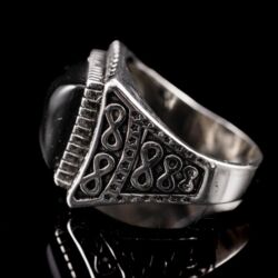 Picture 4/5 -Férfi ezüst pecsétgyűrű kabochon csiszolású ónix kővel