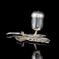 Kép 2/2 - Figurális ezüst mini fűszerszóró