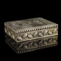 Picture 1/3 -Dutch silver chocolate gift box