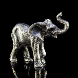Kép 1/2 - Mini ezüst elefánt figura