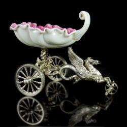 Picture 1/5 -Silver delicacy basket on a pegasus-drawn cart