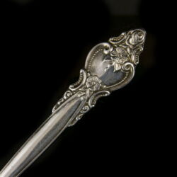 Picture 2/3 -Silver cake shovel