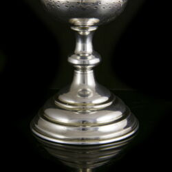 Picture 3/3 -Silver cup with engraved decoration and base