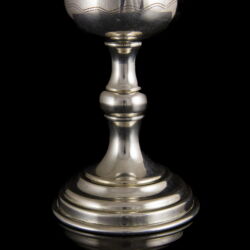 Picture 3/3 -Silver cup with a base and a decorated mantle
