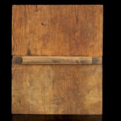 Picture 4/4 -April monthly calendar icon