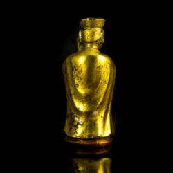Kép 3/3 - Aranyozott faragott fa buddhista szerzetes figura