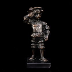 Picture 2/3 -Copper sculpture: Little boy in Renaissance costume