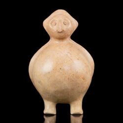 Picture 2/5 -Contemporary marble sculpture (fantasy plus-size animal figure: bird/sea turtle)