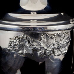 Picture 3/3 -Silver sugar urn