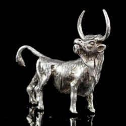 Picture 2/2 -Mini silver cattle figure