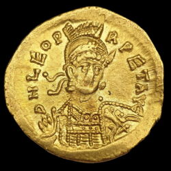 Picture 1/3 -Byzantine emperor Leo gold solidus