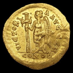 Picture 2/3 -Byzantine emperor Leo gold solidus