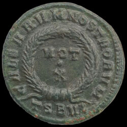 Picture 2/3 -II. Constantinus bronz follis - CAESARVM NOSTRONVM