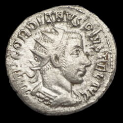Kép 1/2 - III.Gordianus római császár (Kr.u. 238-244) ezüst antoninianus