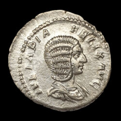 Kép 1/2 - Iulia Domna római császárné ezüst denár - VENVS GENETRIX