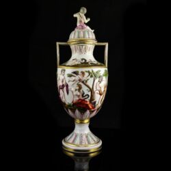 Picture 3/7 -Capodimonte-style pair of urns