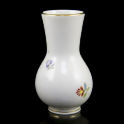 Picture 2/3 -Herend Nanking-patterned spherical vase