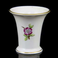 Picture 1/2 -Herend student-marked funnel-shaped mini vase with cherry blossom pattern