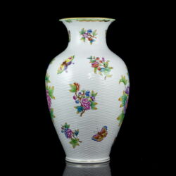 Picture 2/5 -Herend (VBO) Victoria-patterned large vase