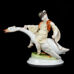 Picture 2/4 -Ó Herendi porcelán  Ludas Matyi figura (1943)