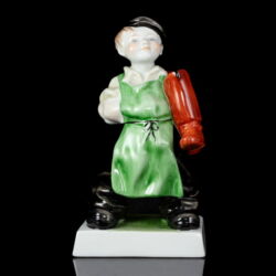 Kép 2/5 - Herendi porcelán Cipész inas figura