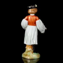 Picture 4/5 -Herendi porcelán legény fejszével (1964)