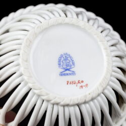 Picture 3/3 -Herendi porcelán kosárka kínáló Rothschild dekorral