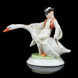 Picture 2/4 -Herend mini Ludas Matyi figurine