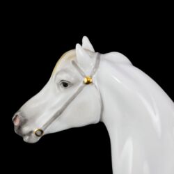 Picture 7/8 -Herendi Hadik András huszár lóháton