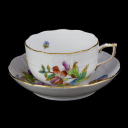 Picture 1/4 -Herendi Teáscsésze és alj Viktória (VBO) dekorral 