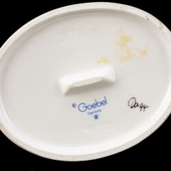 Picture 7/7 -Goebel "Little Nurse" kerámia figura 