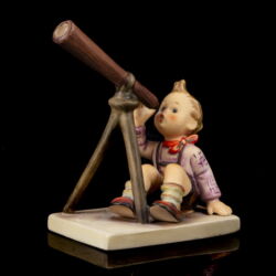 Picture 1/6 -Goebel "Star Gazer" little boy