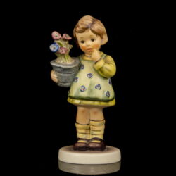 Picture 2/6 -Goebel porcelán kislány figura "My Wish is small" 